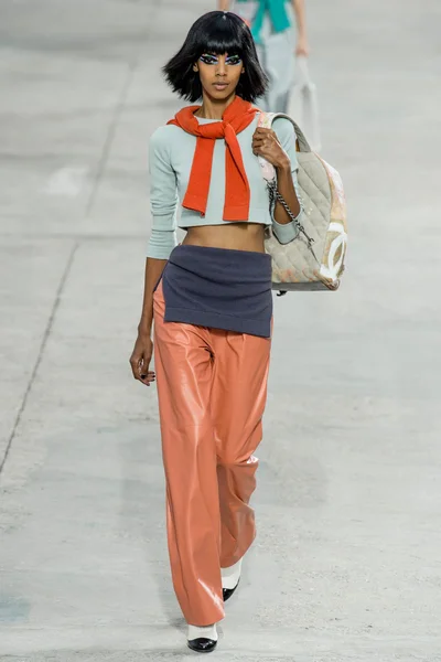 Look 42